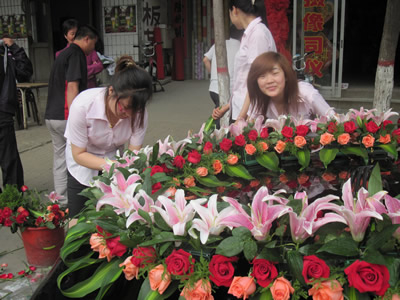 鲜花婚车