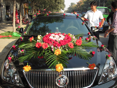 鲜花婚车