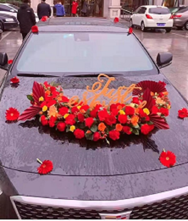 鲜花婚车